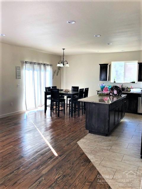 Ni Lah Sha Village - Residential