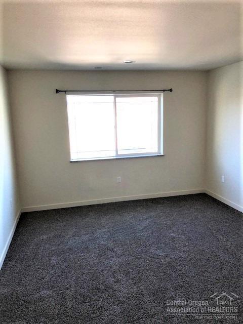 Ni Lah Sha Village - Residential