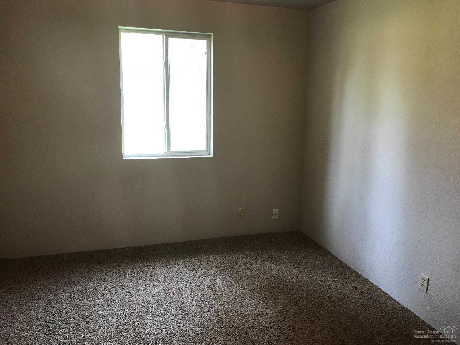 Lynne Acres - Residential