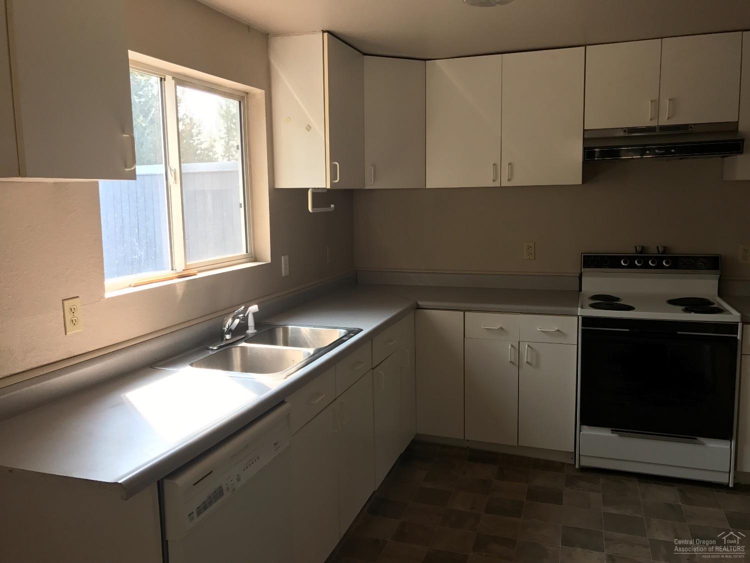 Lynne Acres - Residential