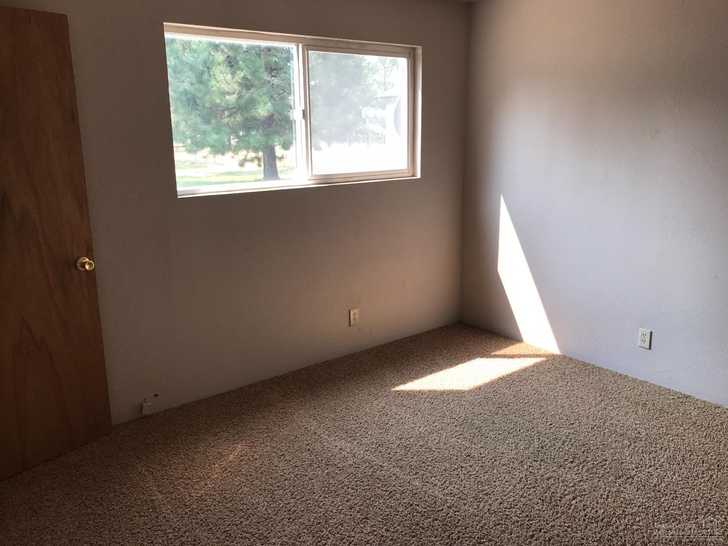 Lynne Acres - Residential