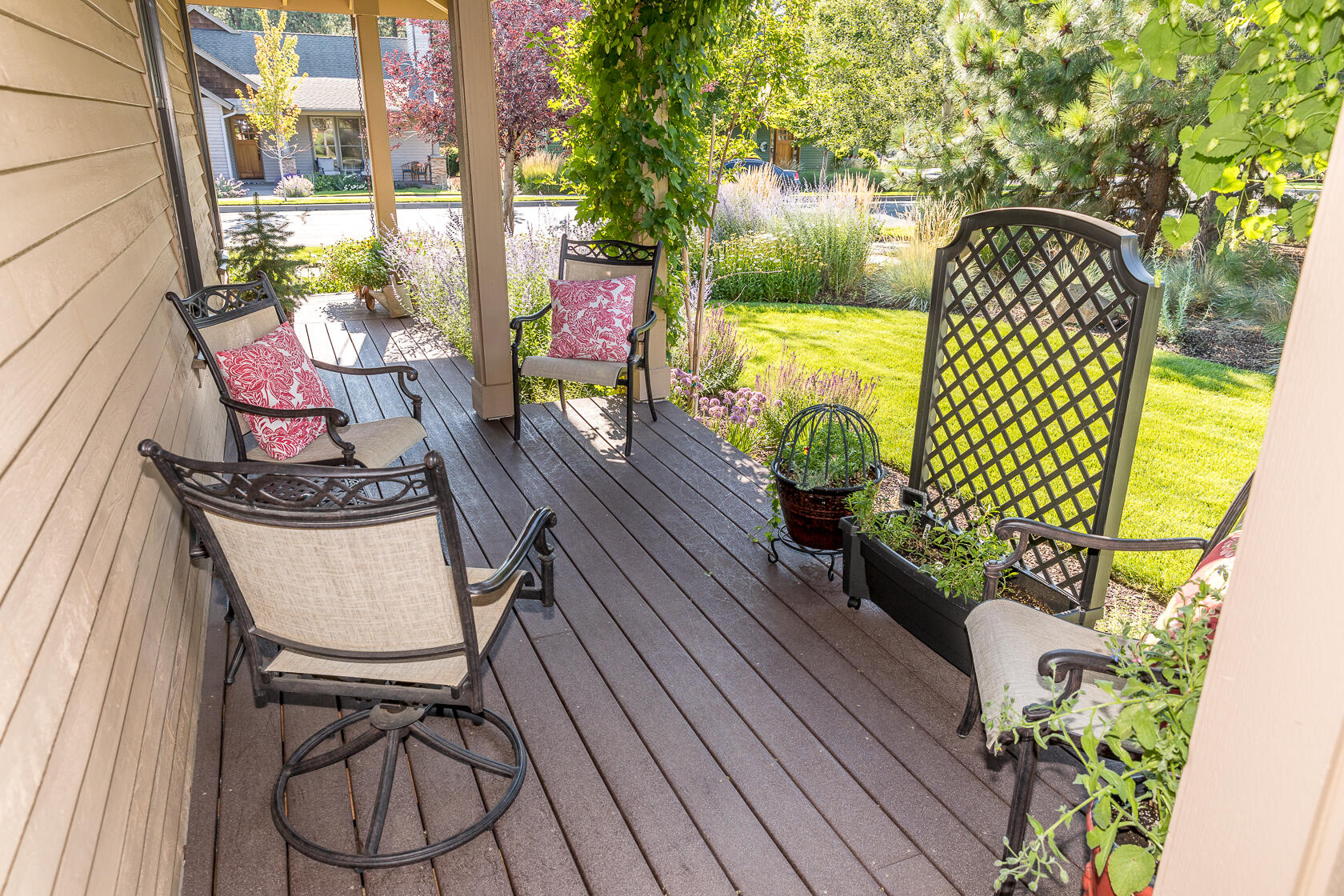 Pine Meadow Vill - Residential