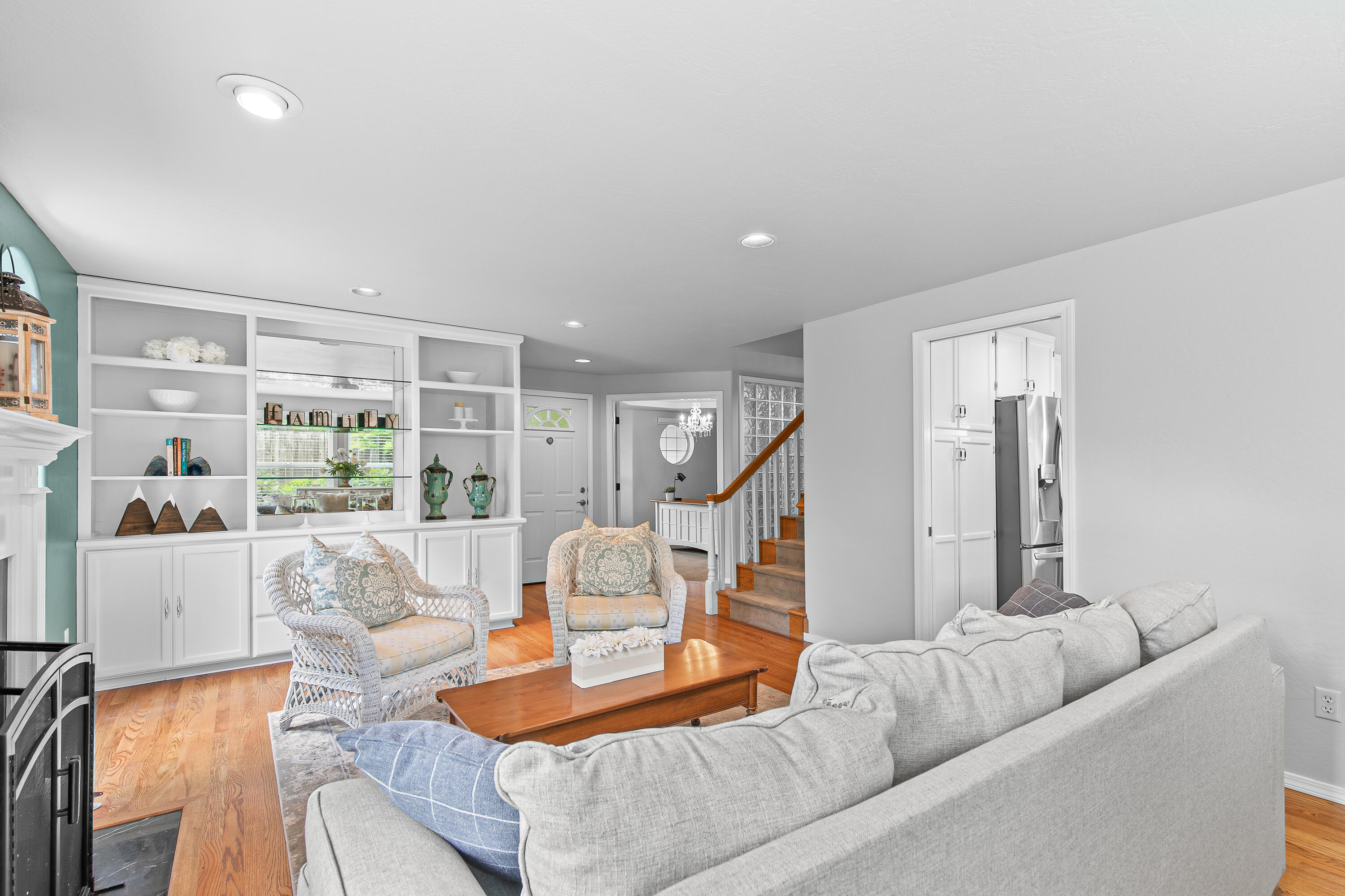 Ridge Way Heights - Residential