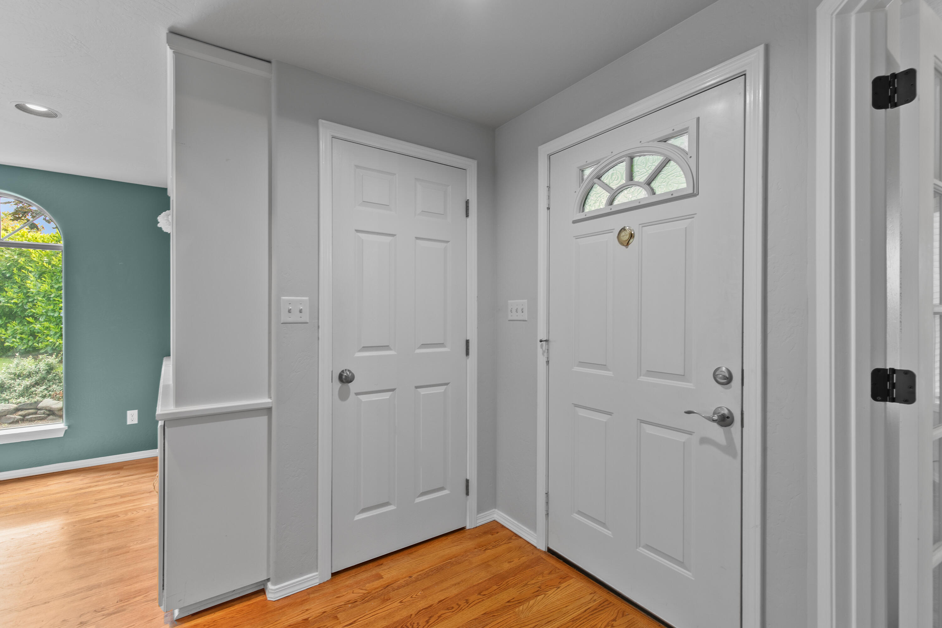 Ridge Way Heights - Residential