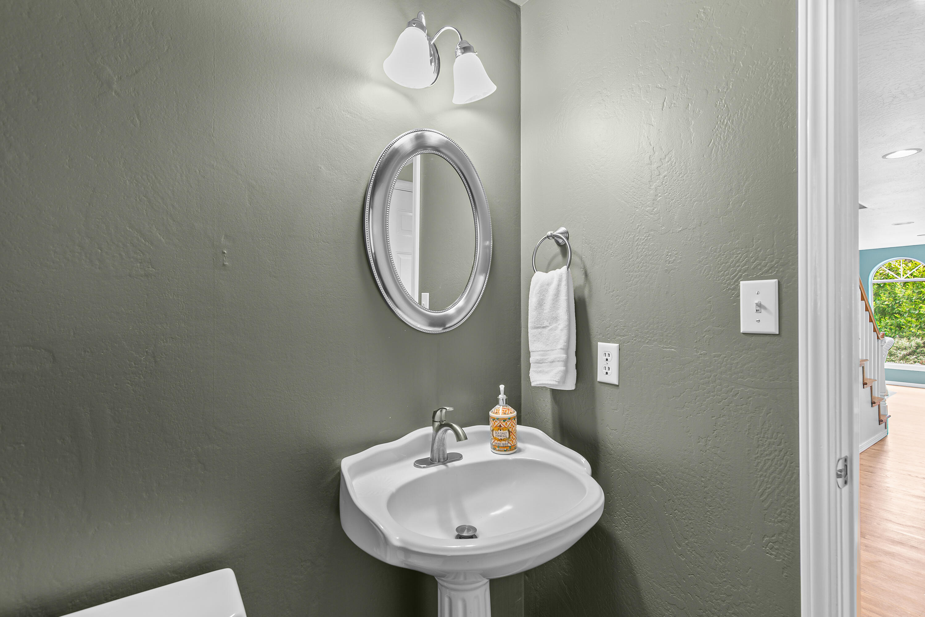 Ridge Way Heights - Residential