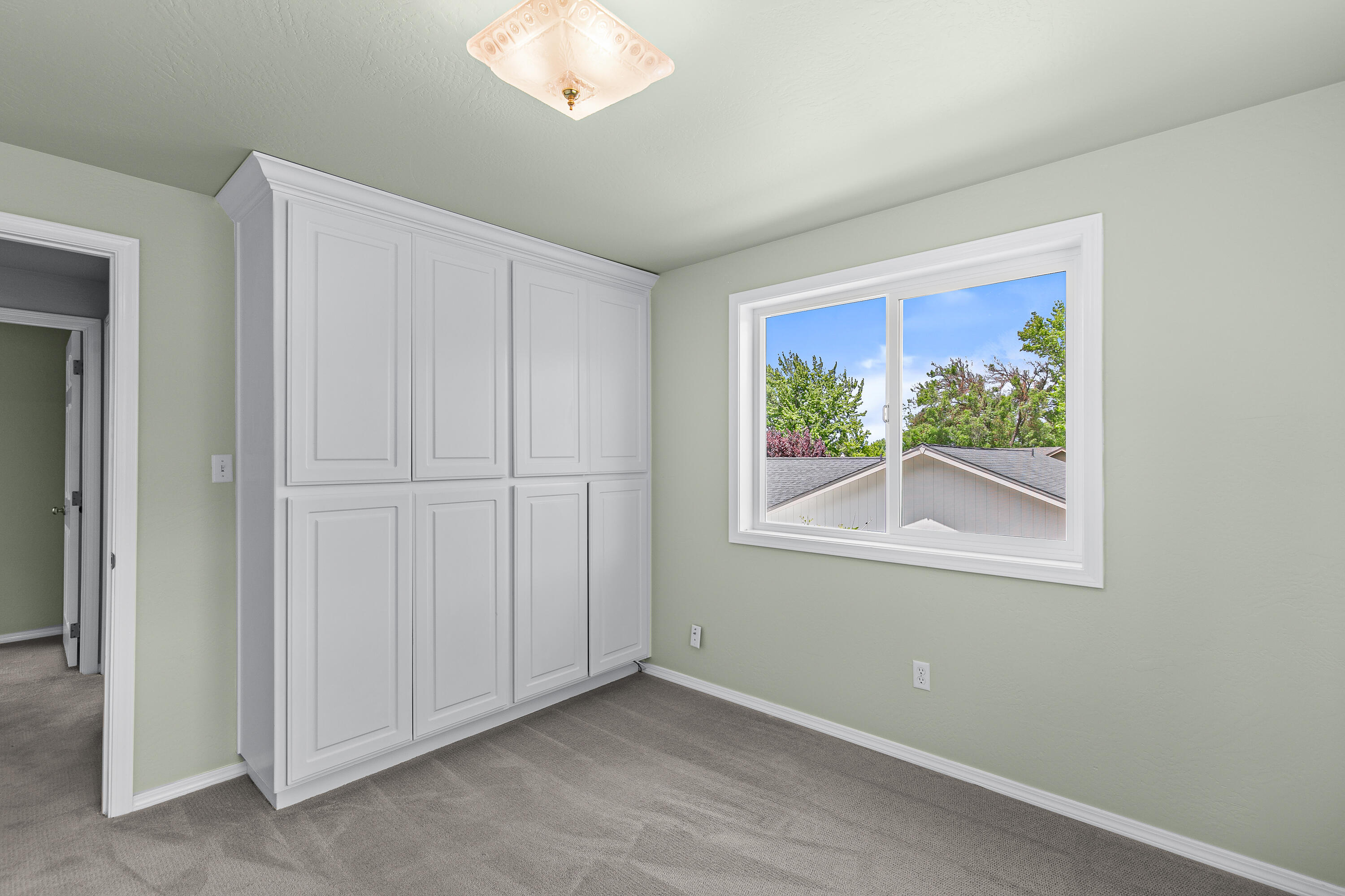 Ridge Way Heights - Residential