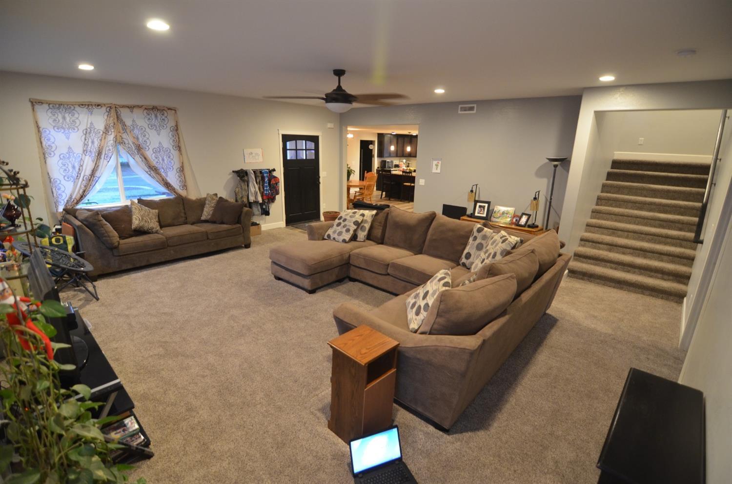 Hacienda Park - Residential