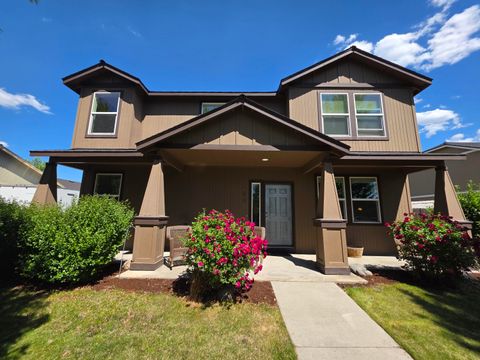 1390 NE 3rd Street Redmond OR 97756