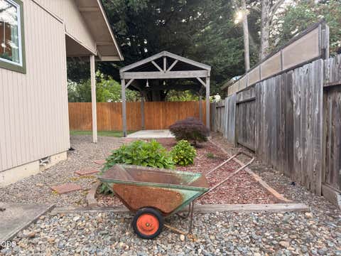 Tiny photo for 1002 Angler Lane, Grants Pass, OR 97527 (MLS # 220224195)