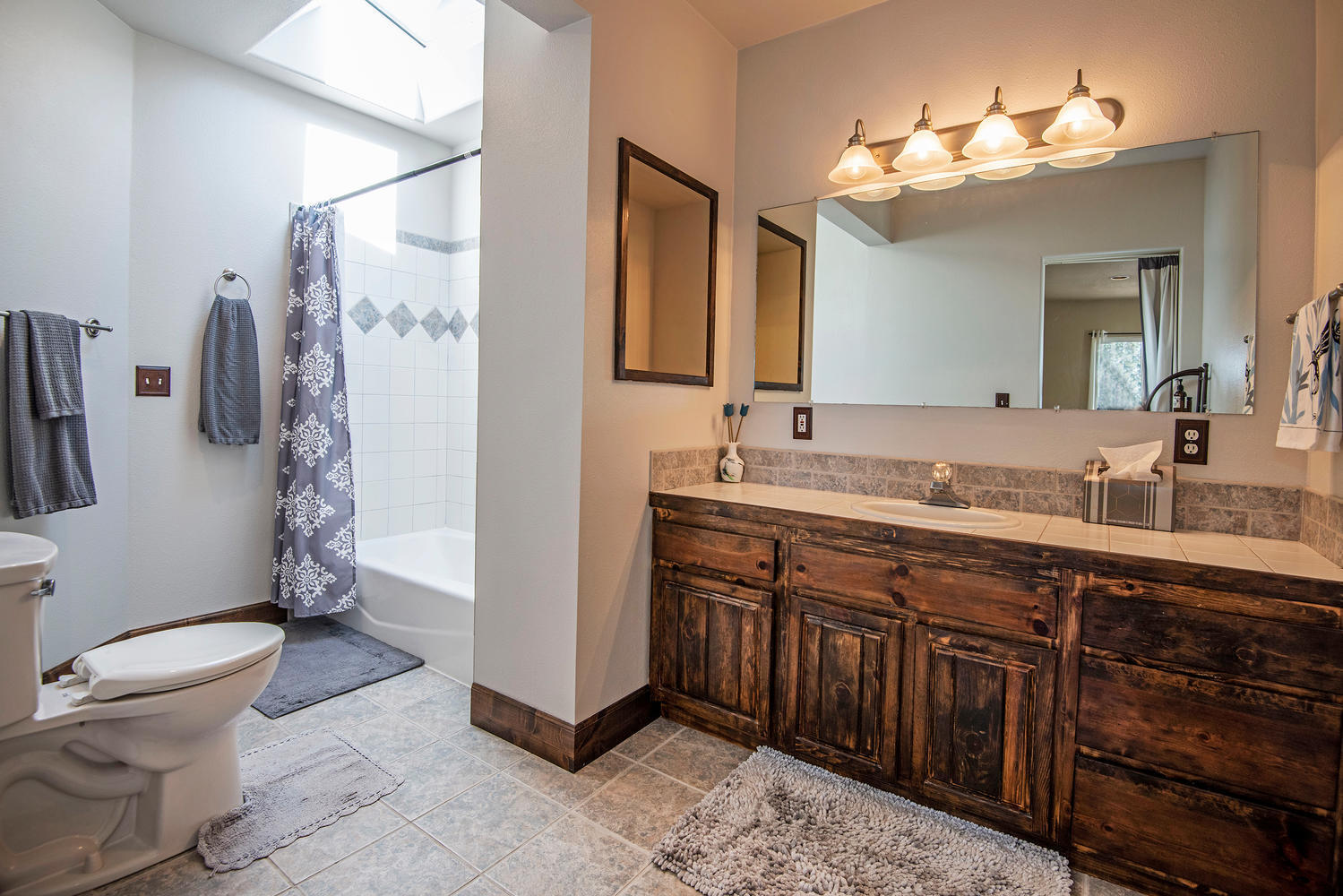 Squire Ridge - Residential