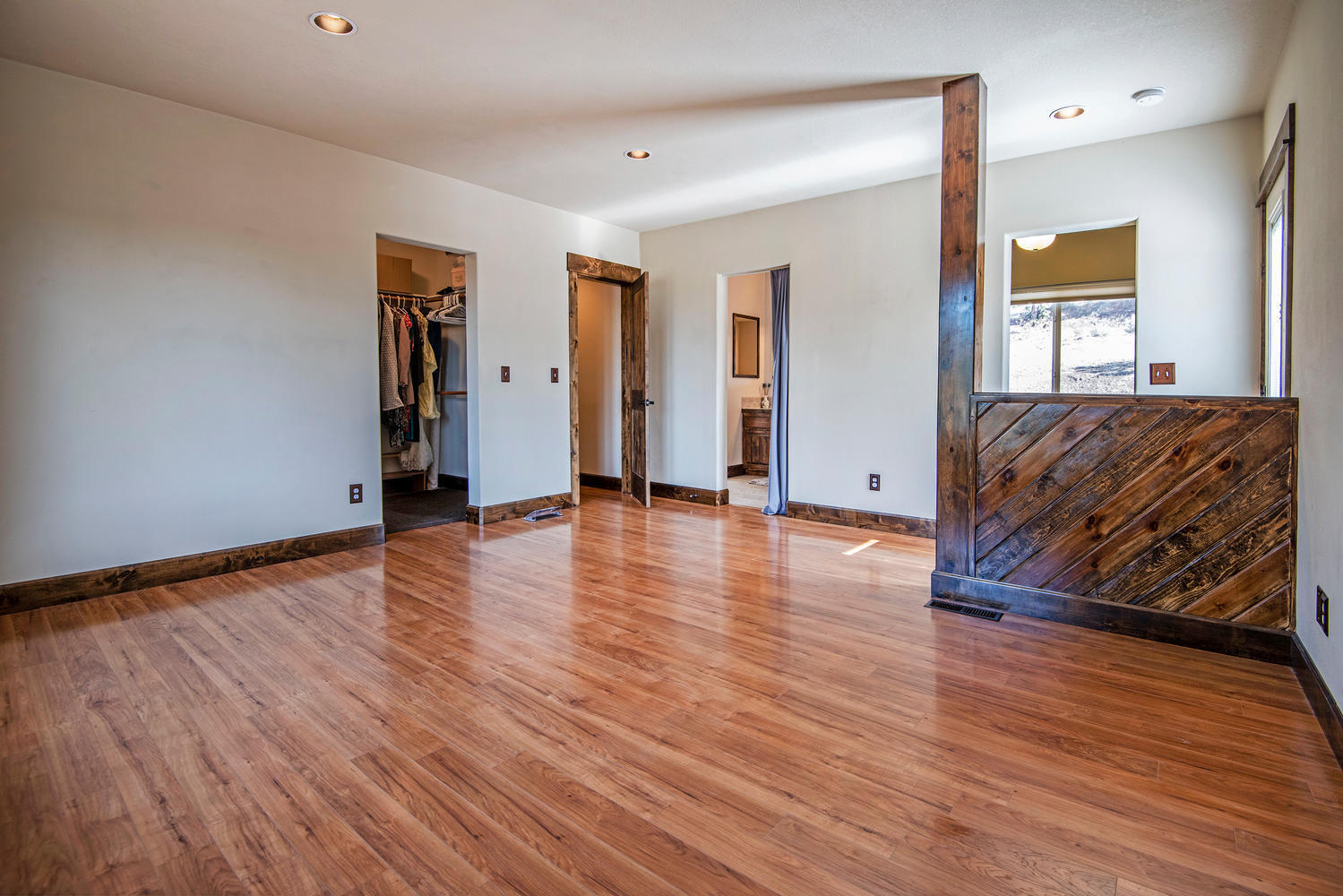 Squire Ridge - Residential