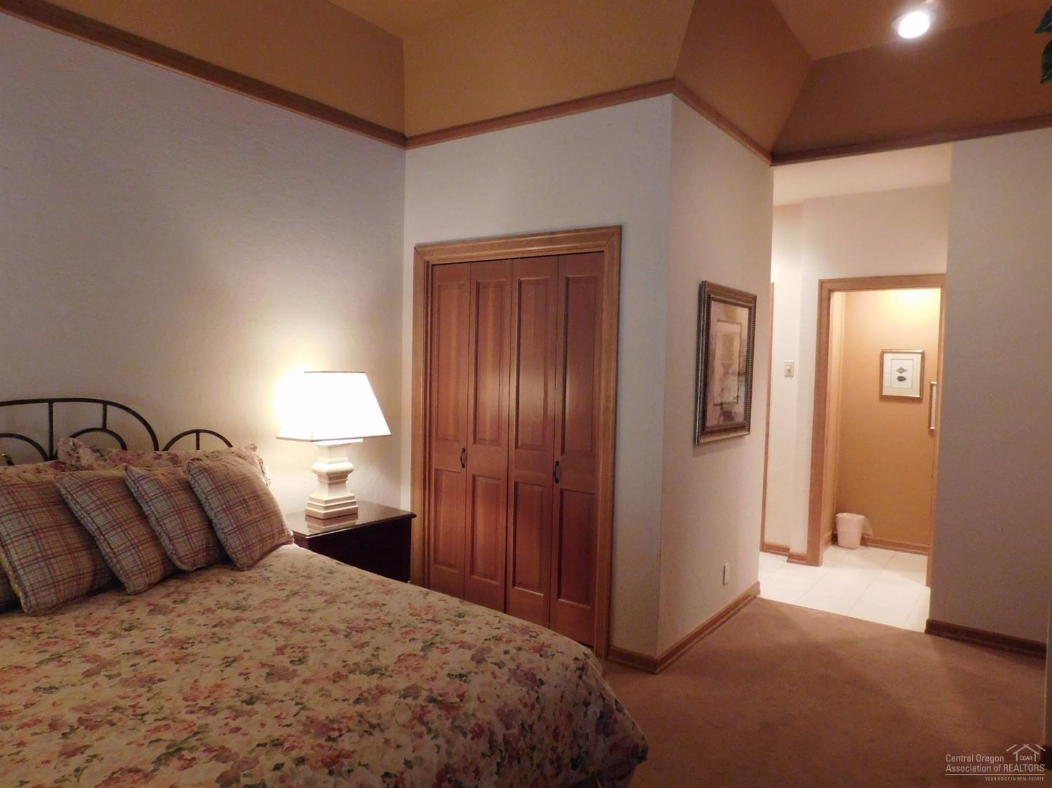 StoneTH - Residential