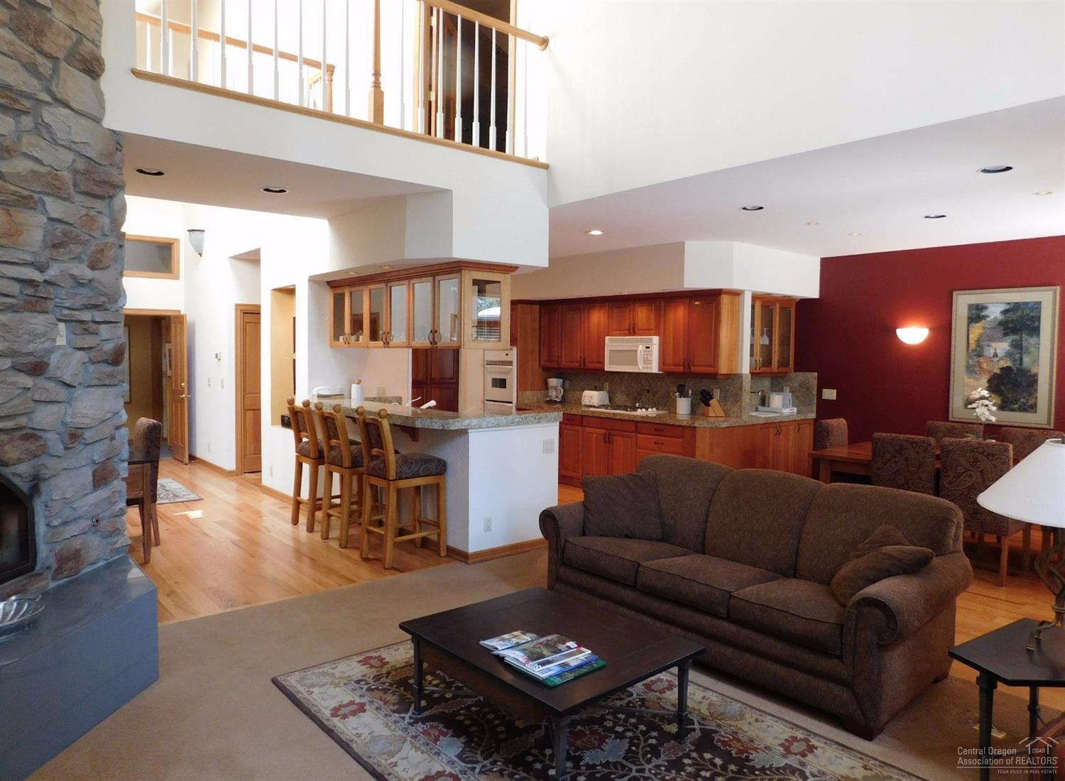 StoneTH - Residential