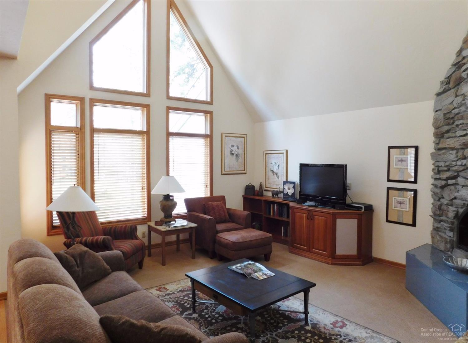 StoneTH - Residential