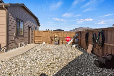 Tiny photo for 5008 Amberview Lane, Klamath Falls, OR 97603 (MLS # 220213690)