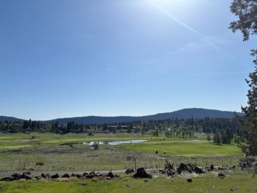 Lot located in the Running Y Resort minutes outside of downtown Klamath Falls offering golf course designed by Arnold Palmer. Amenities in the Running Y include Fitness Center, Ice Rink in the Winter, Skating in the summer, Indoor Pool, Sandhill Spa, Lodge, Ruddy Duck Restaurant, Pickleball, Tennis, Volleyball and Basketball Courts. Enjoy all the walking trails, mountain views, and resort community! Year-round activities nearby include kayaking, hunting, fishing, hiking, Crater Lake National Park and the Lava Beds.