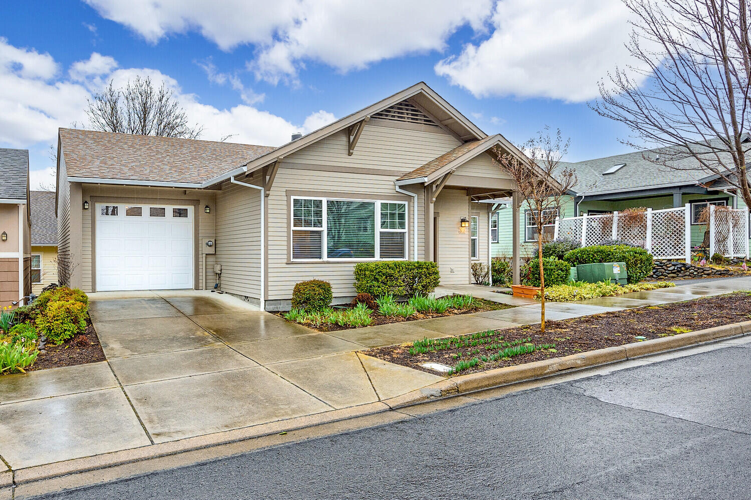 Great Oaks At Mountain Meadows, APlanned Community - Residential