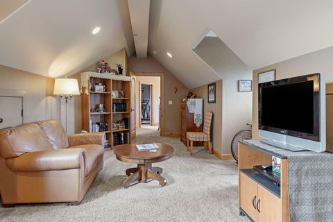 Tiny photo for 6180 SW Wickiup Lane, Redmond, OR 97756 (MLS # 220211681)