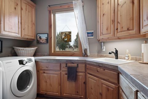 Tiny photo for 6180 SW Wickiup Lane, Redmond, OR 97756 (MLS # 220211681)