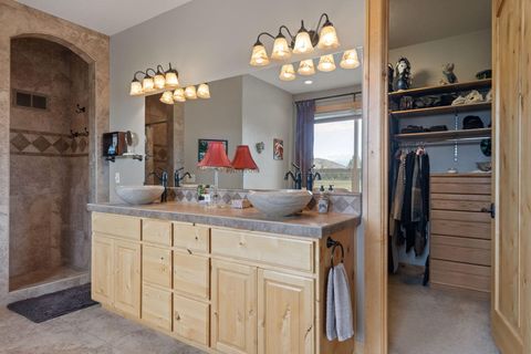 Tiny photo for 6180 SW Wickiup Lane, Redmond, OR 97756 (MLS # 220211681)