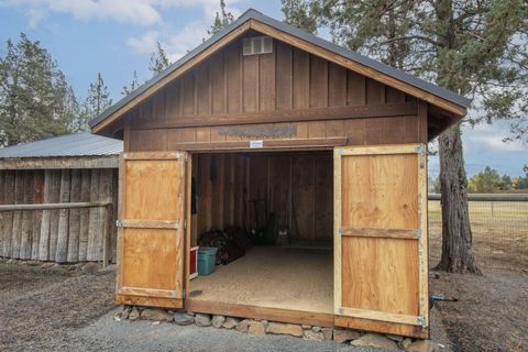 Tiny photo for 6180 SW Wickiup Lane, Redmond, OR 97756 (MLS # 220211681)