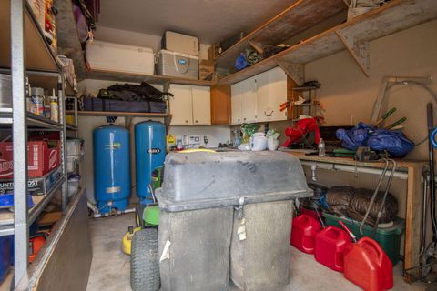 Tiny photo for 6180 SW Wickiup Lane, Redmond, OR 97756 (MLS # 220211681)