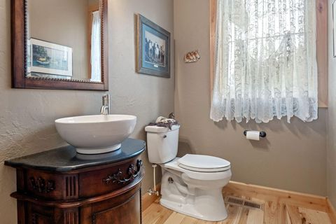 Tiny photo for 6180 SW Wickiup Lane, Redmond, OR 97756 (MLS # 220211681)