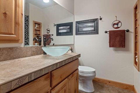 Tiny photo for 6180 SW Wickiup Lane, Redmond, OR 97756 (MLS # 220211681)