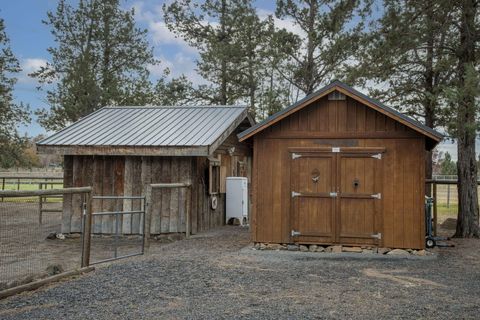 Tiny photo for 6180 SW Wickiup Lane, Redmond, OR 97756 (MLS # 220211681)