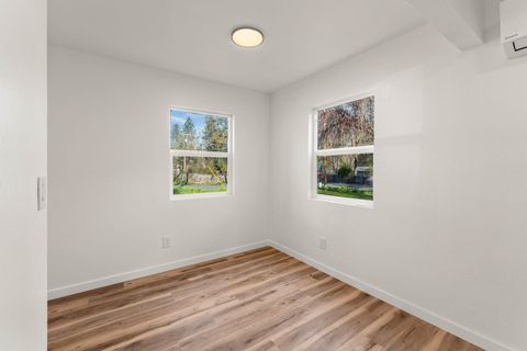 Tiny photo for 3237 De Woody Lane, Grants Pass, OR 97527 (MLS # 220217147)