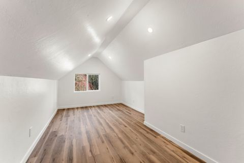 Tiny photo for 3237 De Woody Lane, Grants Pass, OR 97527 (MLS # 220217147)