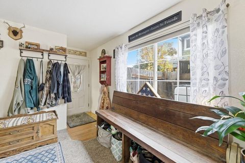 Tiny photo for 650 Sarah Lane, Eagle Point, OR 97524 (MLS # 220212003)