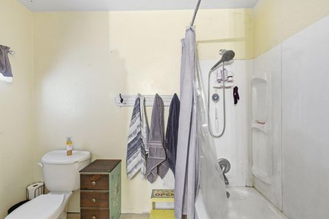 Tiny photo for 650 Sarah Lane, Eagle Point, OR 97524 (MLS # 220212003)