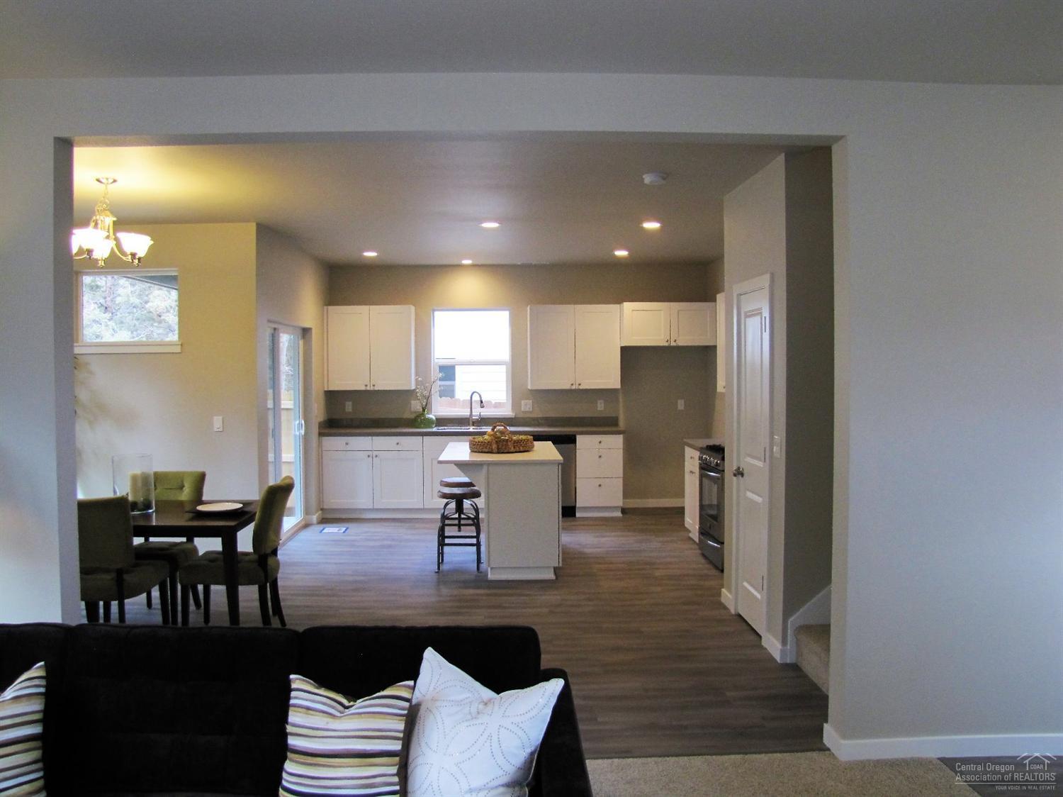 Reed Pointe - Residential