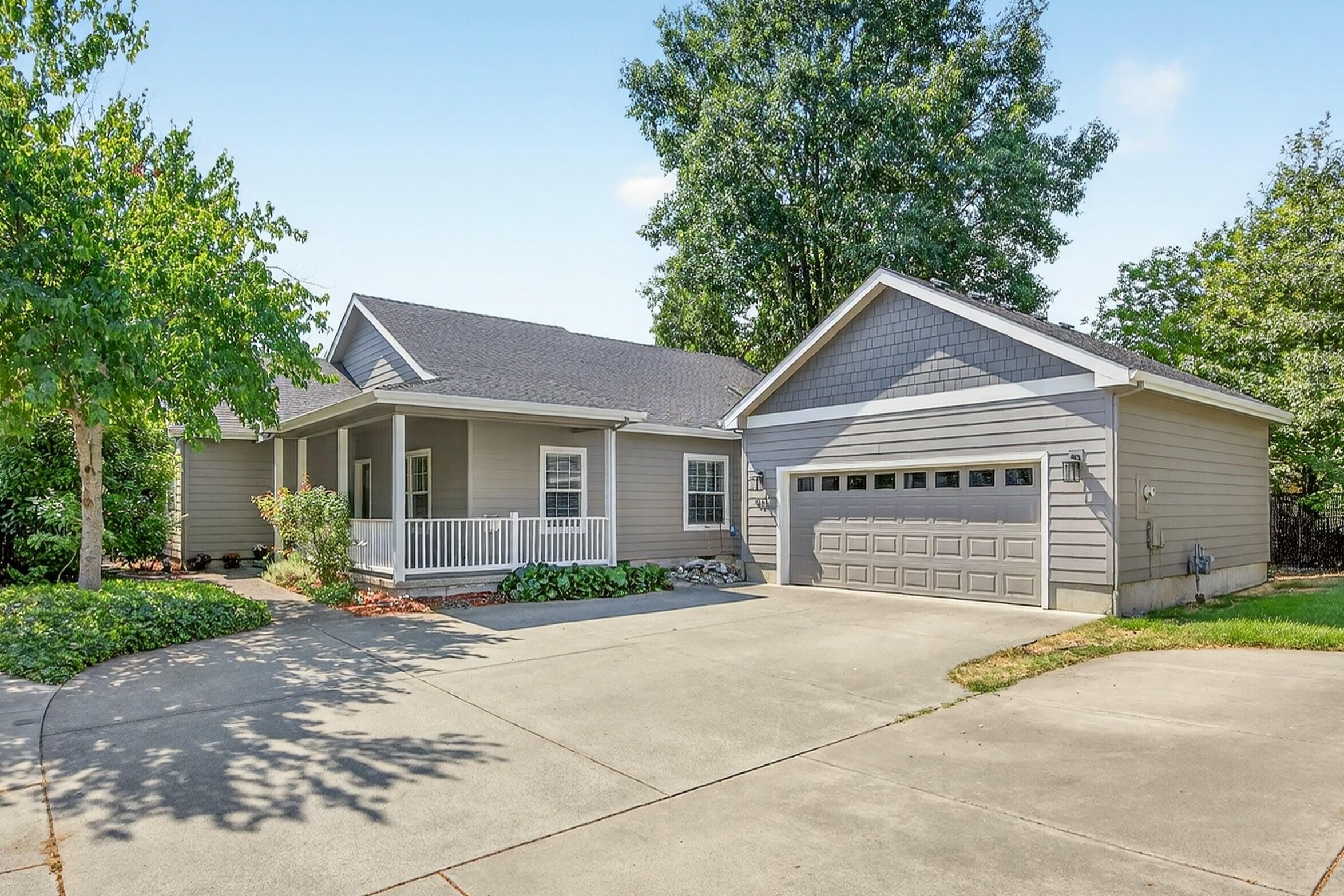 Griffin Oaks Unit No 2Phase I - Residential