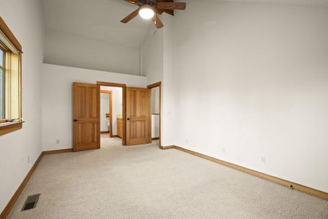 Tiny photo for 3338 NW Windwood Way, Bend, OR 97703 (MLS # 220212727)