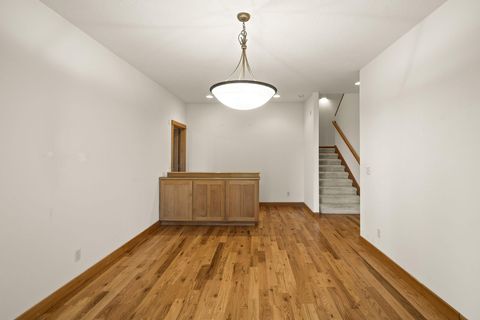 Tiny photo for 3338 NW Windwood Way, Bend, OR 97703 (MLS # 220212727)