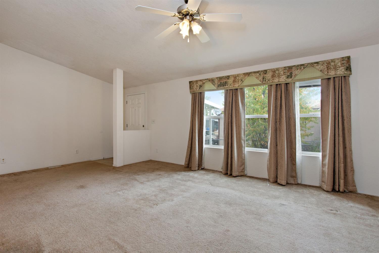 Suncrest Estates - Residential