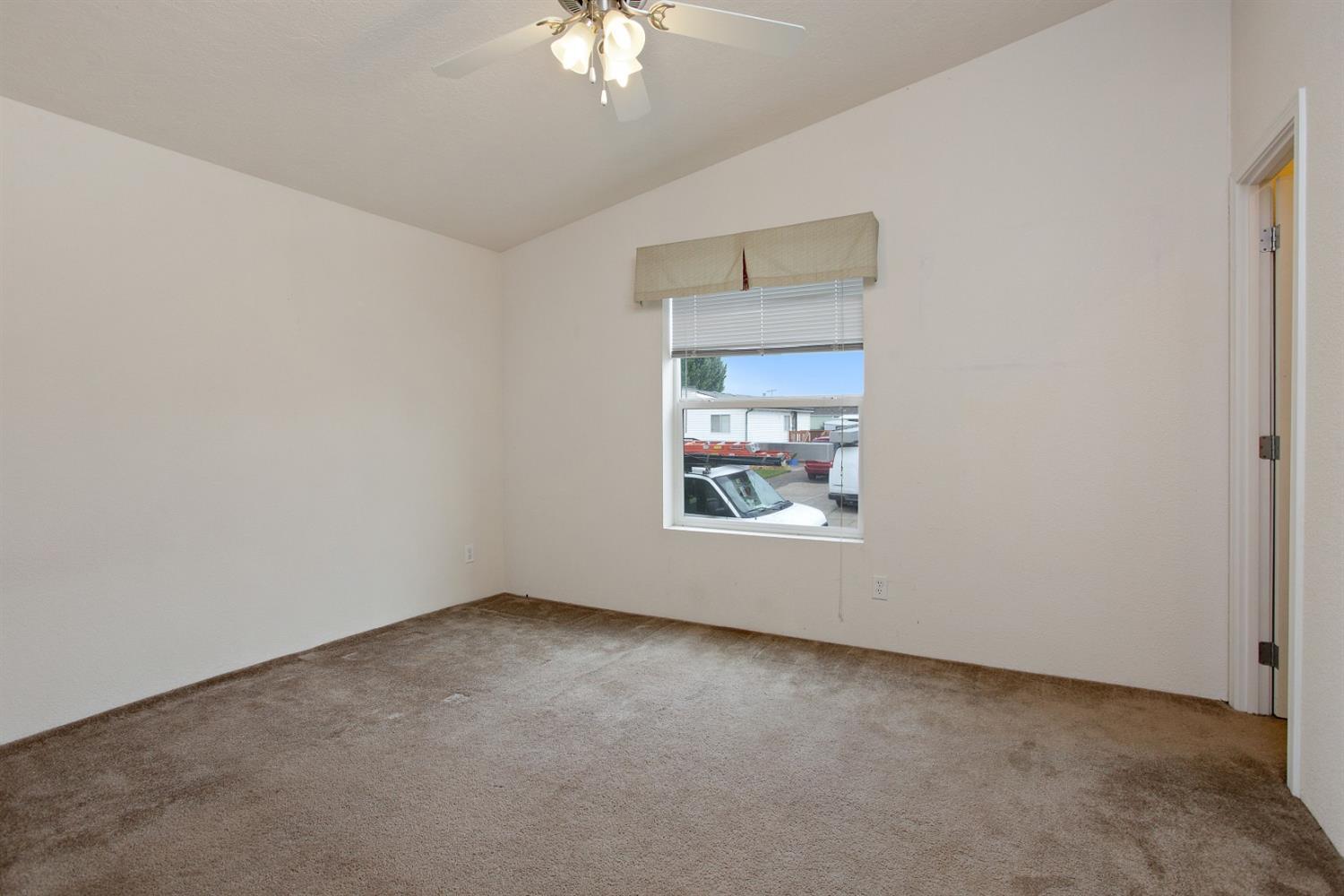 Suncrest Estates - Residential