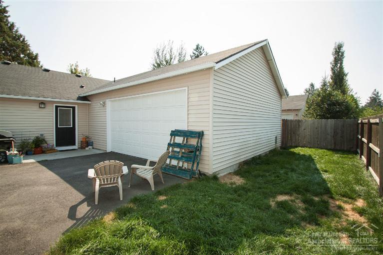 Larkspur - Residential