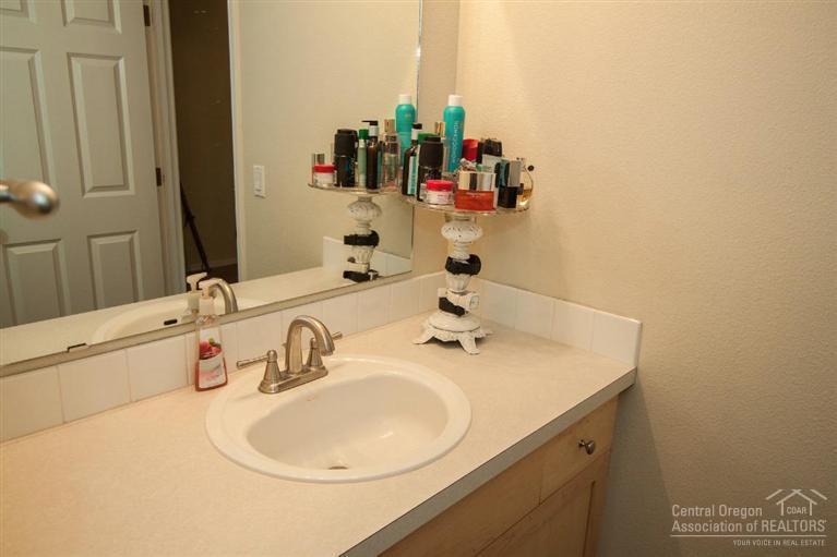 Larkspur - Residential