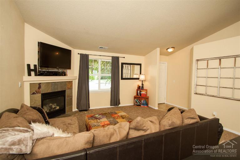 Larkspur - Residential