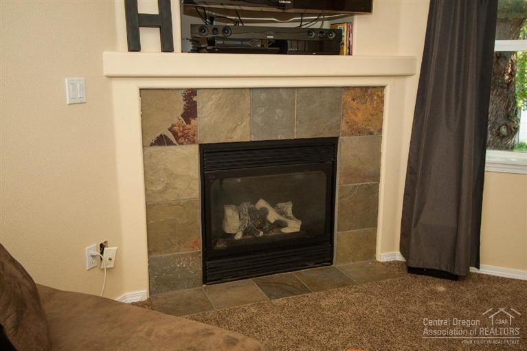 Larkspur - Residential