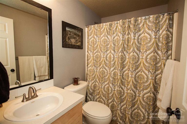 Larkspur - Residential