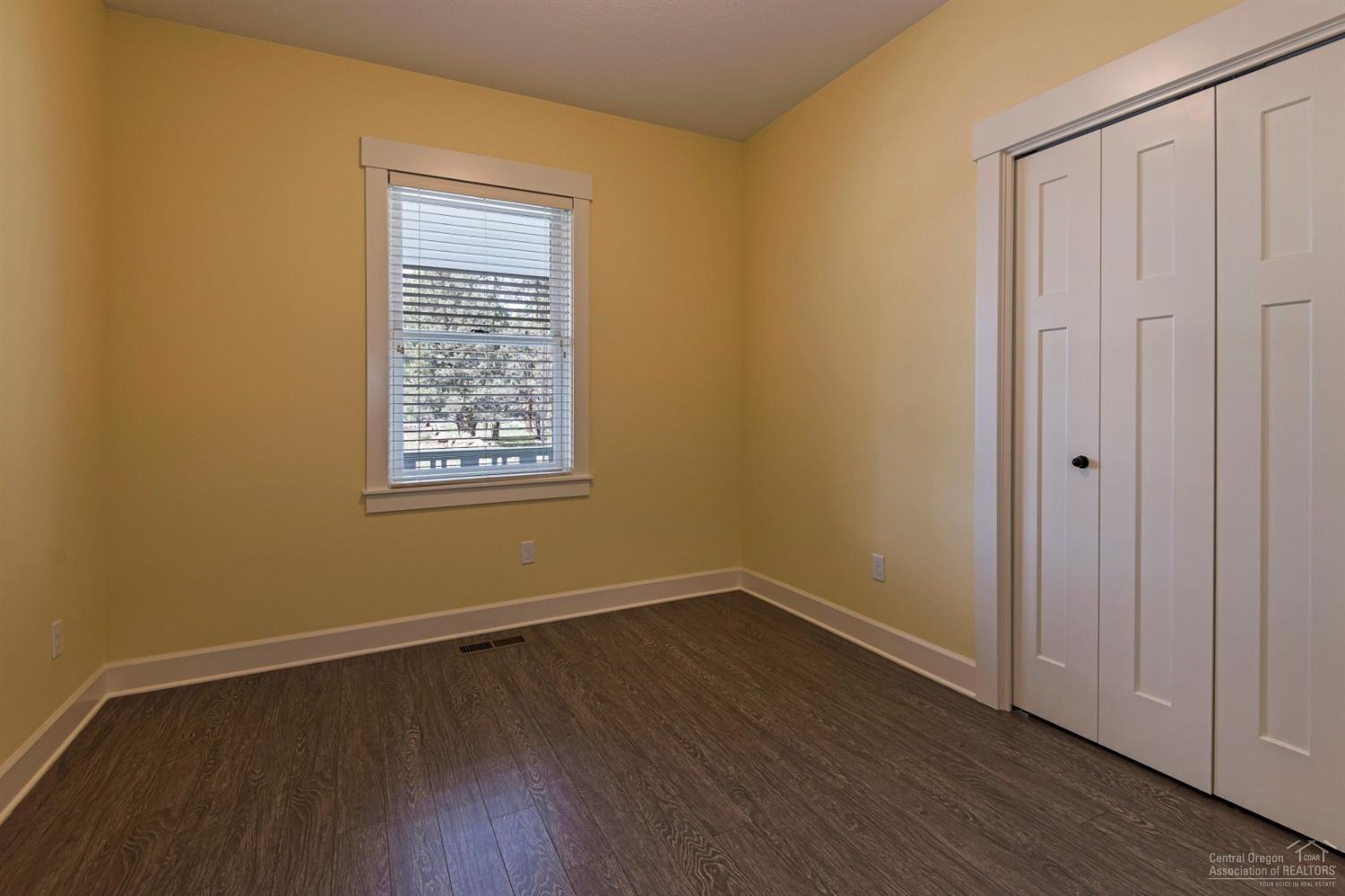 SaddleStone - Residential