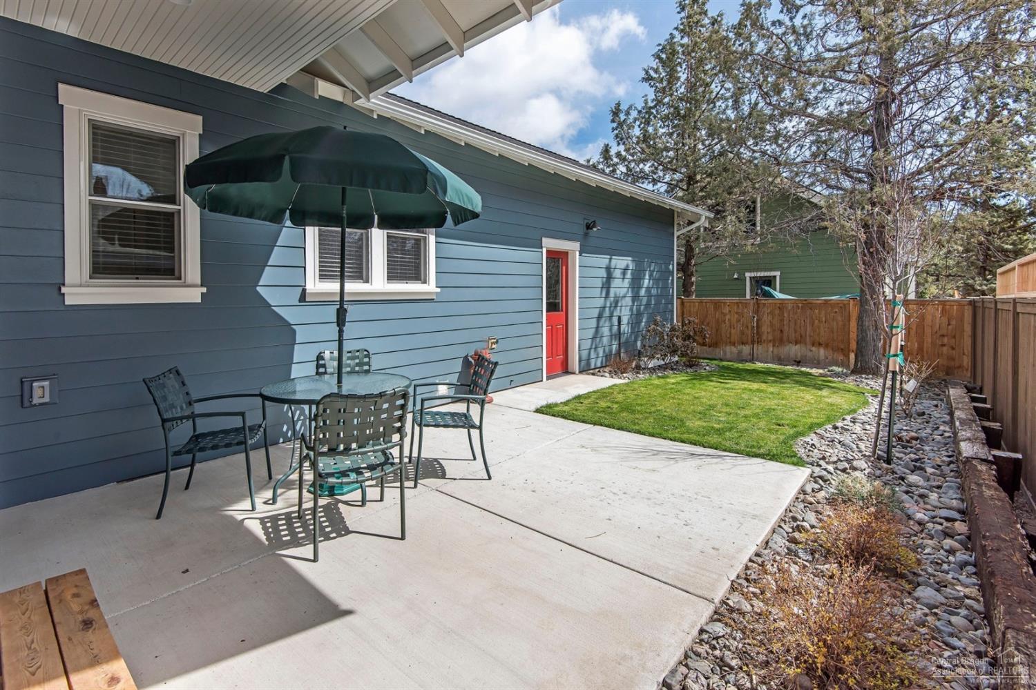 SaddleStone - Residential