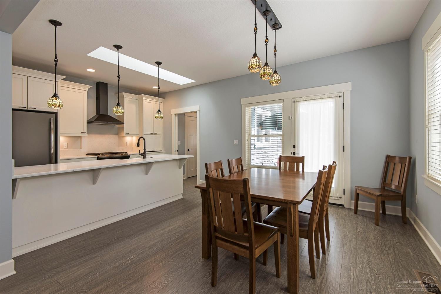 SaddleStone - Residential