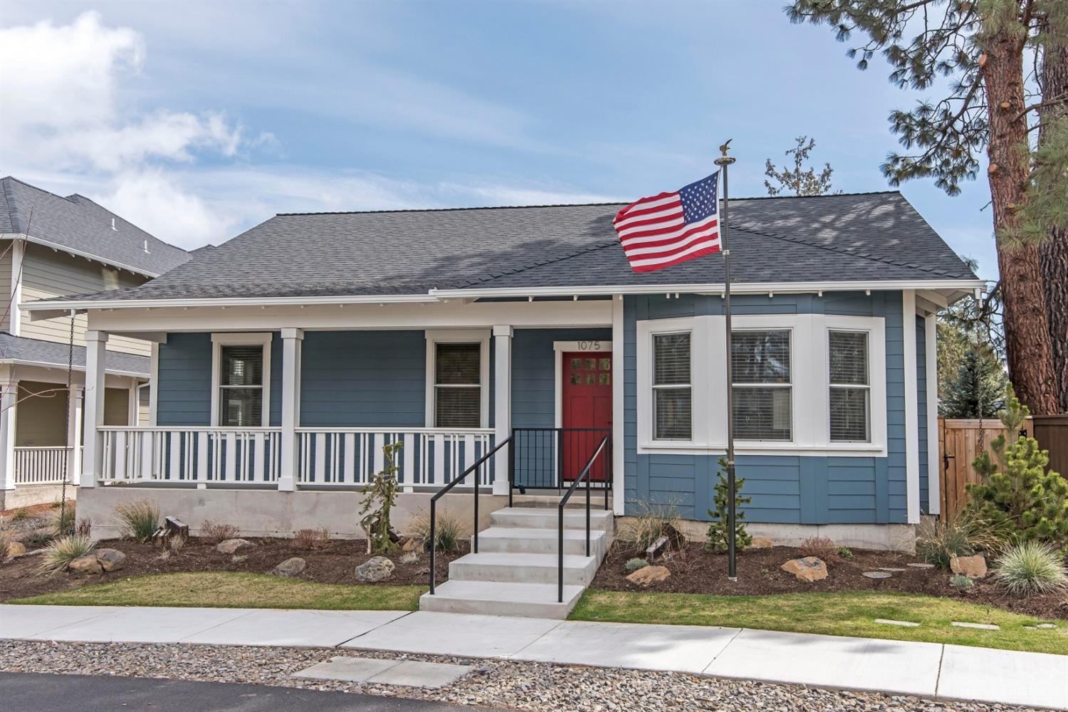 SaddleStone - Residential