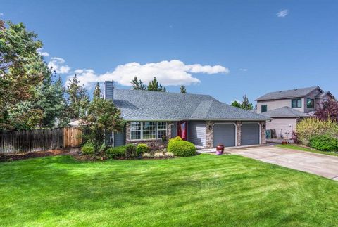 Tiny photo for 3393 NE Stonebrook Loop, Bend, OR 97701 (MLS # 220213087)