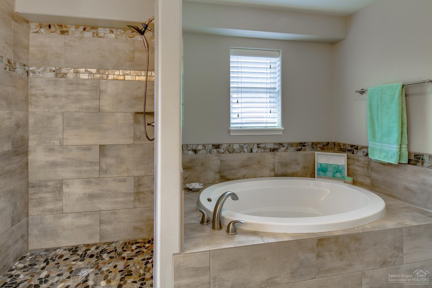 Mtn Glenn - Residential